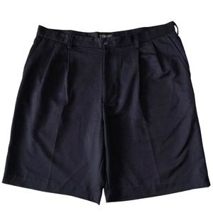 IZOD Golf Midnight Blue Double Pleated UPF 50+ Shorts Mens Size 38